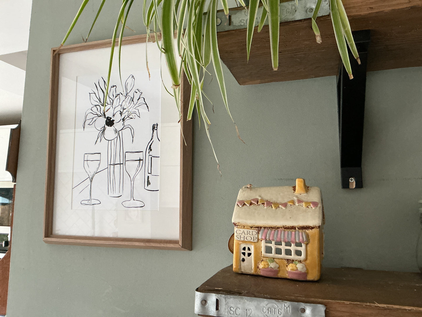 Village Pottery Card and Gifts Tealight Holder