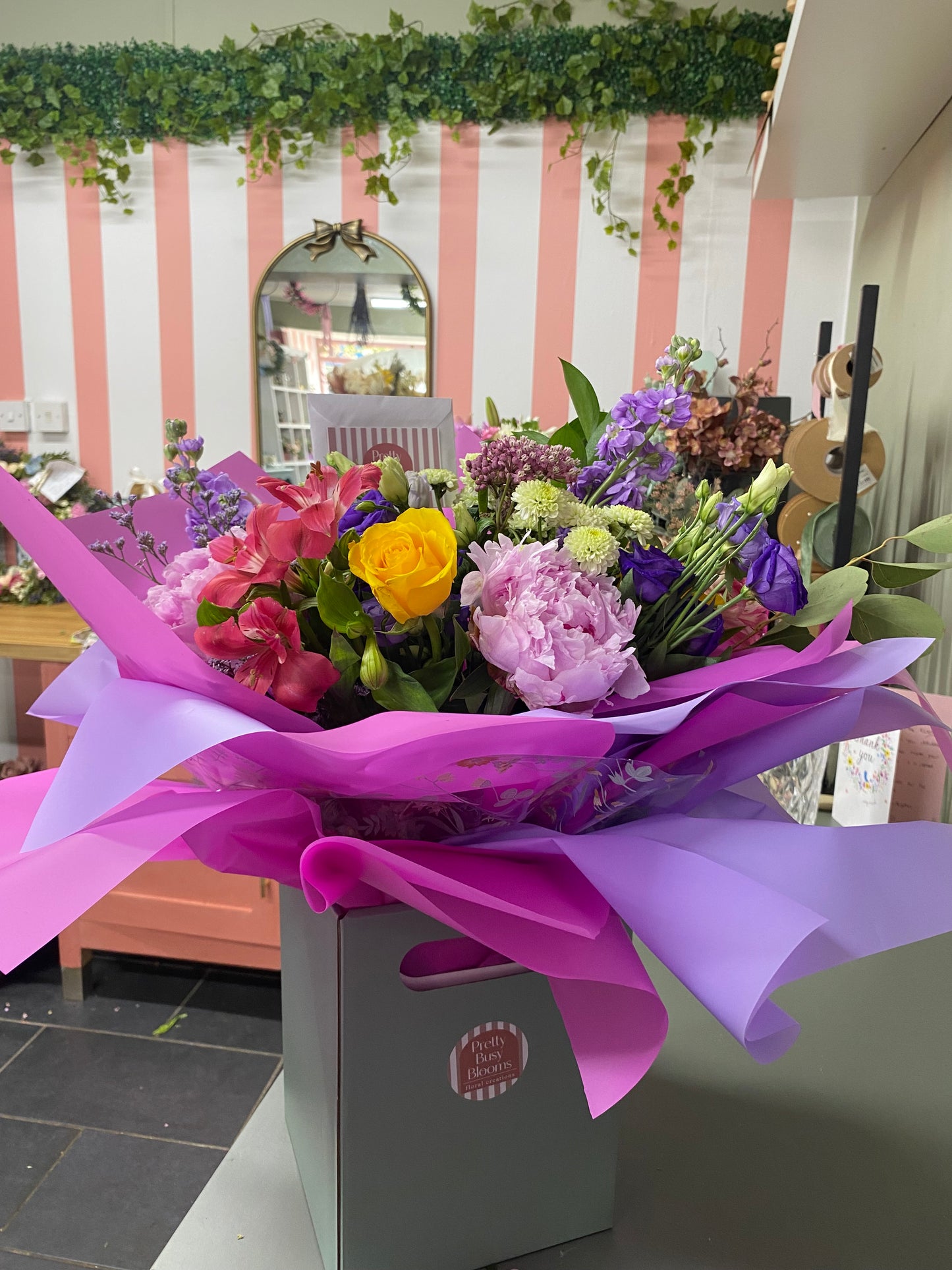 Classic Fresh Flower Box Bouquet