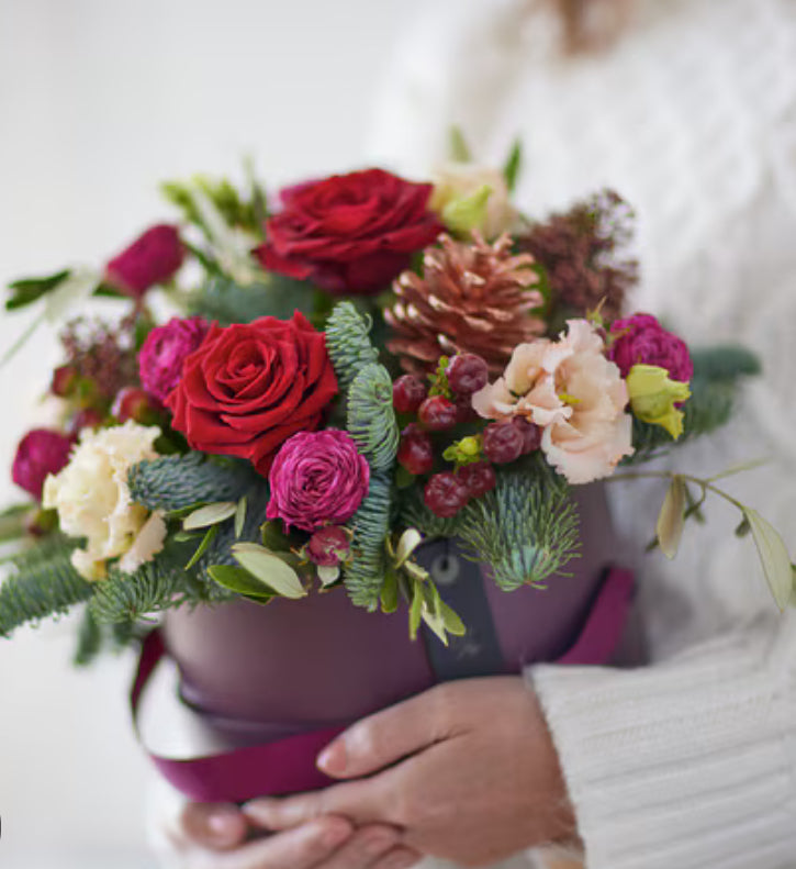 Christmas Hat Box Flowers - Large