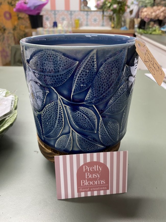 Leaf Design Planter