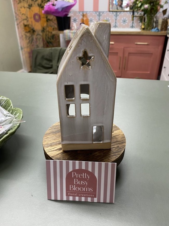 Natural Pottery Tea-light House